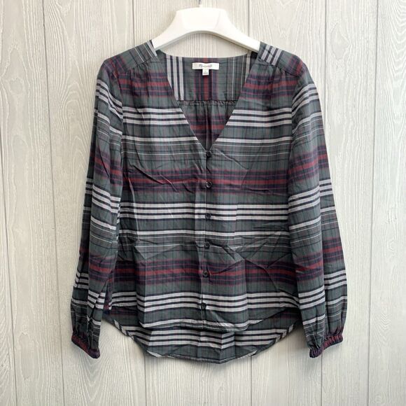 Madewell V-Neck Button-Down Shirt in Pineview Plaid Small NWT - Picture 5 of 9